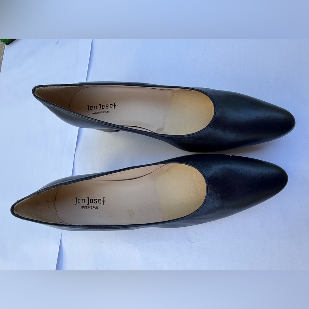 Jon Josef Navy Leather Block Heel Pumps – Size 10 – Made in Spain - Picture 4 of 8